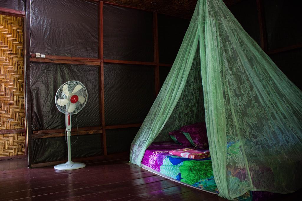Rain Forest Guest House And Jungle Trekking Букіт-Лаванґ Екстер'єр фото